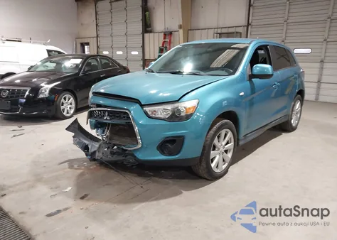 2014 Mitsubishi Outlander Sport Es z USA, uszkodzony, nr VIN 4A4AP3AUXEE030046